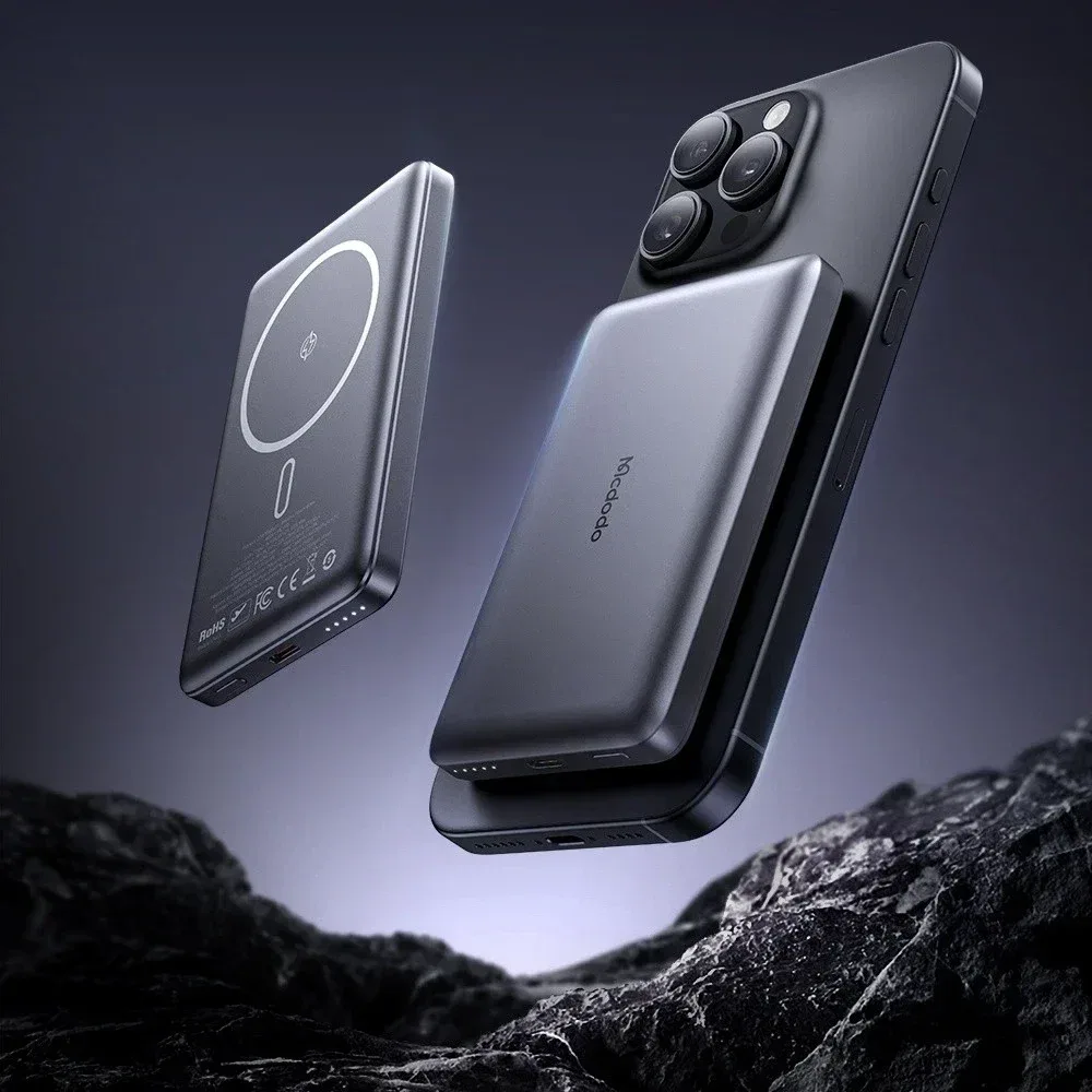 Mcdodo MC-4651 10000mAh 20w Metal Ultra İnce Manyetik Kablosuz Powerbank - Siyah